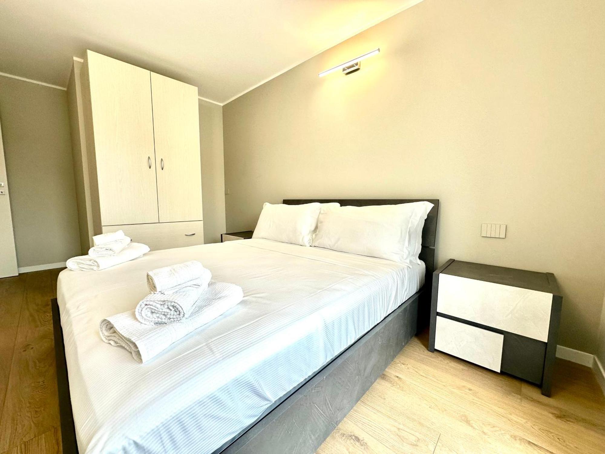 Be-C0 Sempione Luxury Apt Milano Exteriör bild